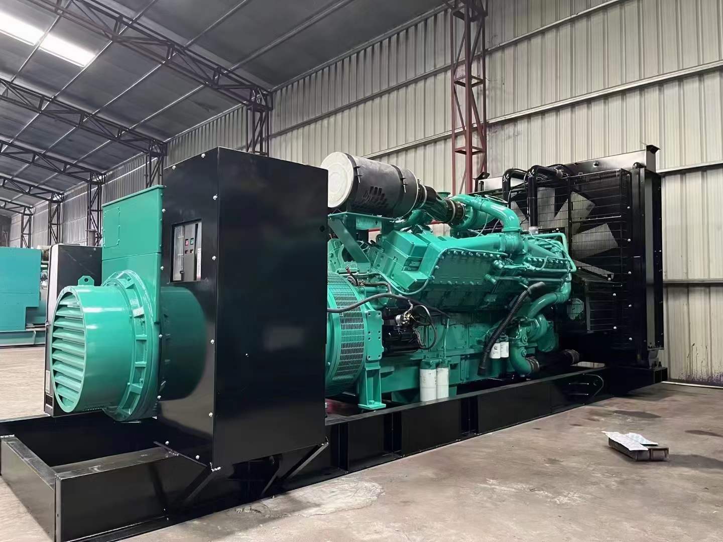 浑南如何降低 800kW 柴油发电机输出电流的波动？