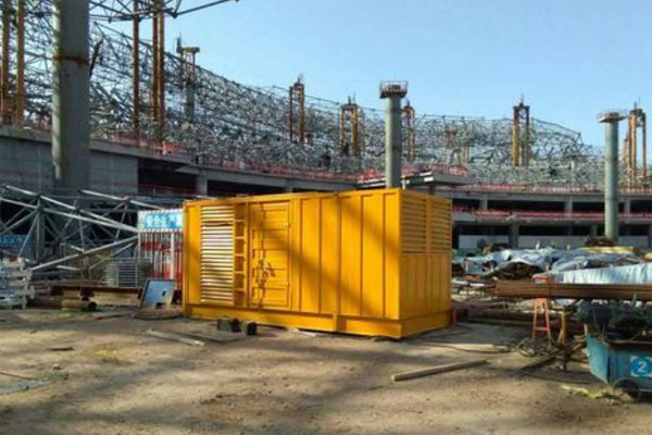 浑南发电机出租如何判断空气滤清器是否需要更换？
