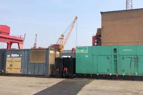 浑南发电机出租空气滤清器的清洁频率是多少？